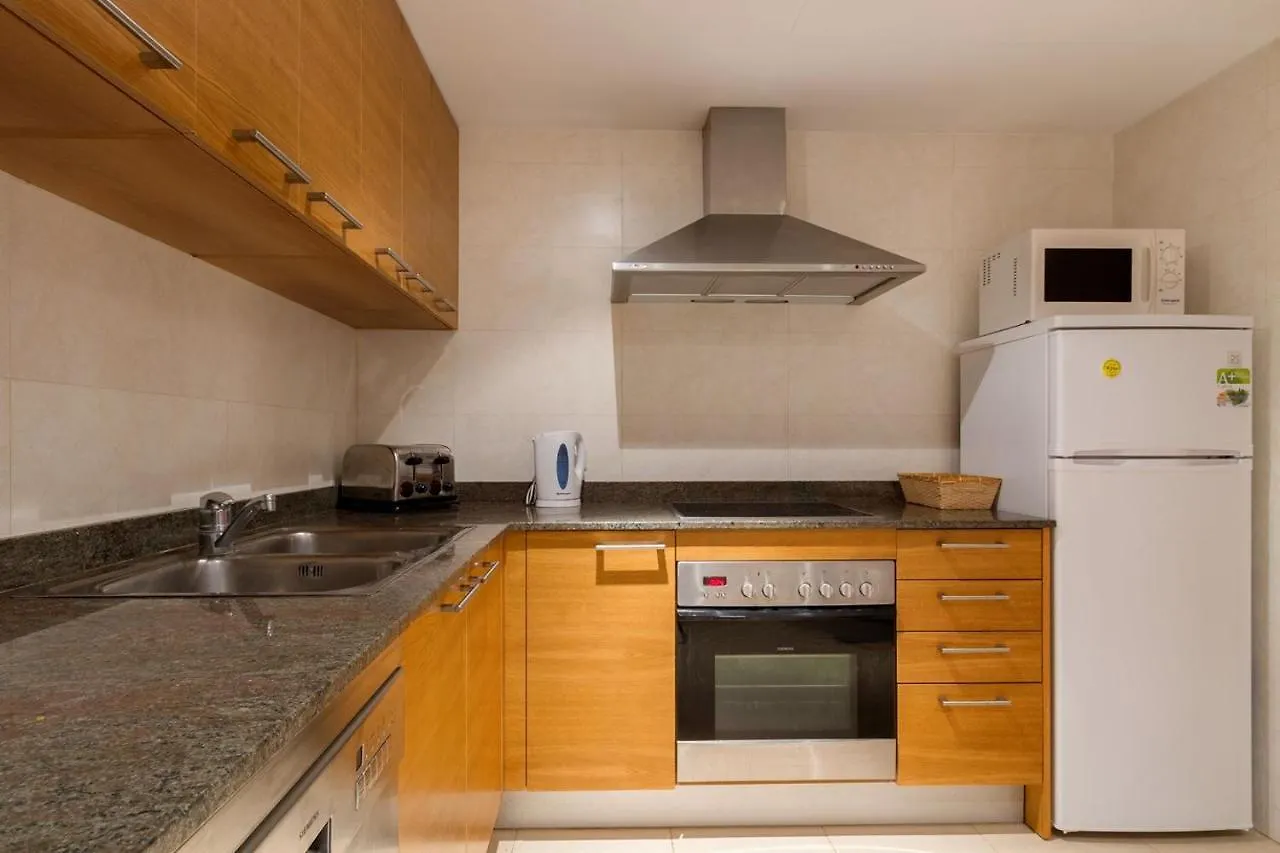 Apartamento Ground Floor With Private Garden Bellresguard Puerto Pollensa 0*,  España